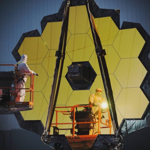 Engineers conduct a white light inspection on NASA's James Webb Space Telescope in the clean room at NASA's Goddard Space Flight Center, Greenbelt, Maryland. Credits: NASA/Chris Gunn